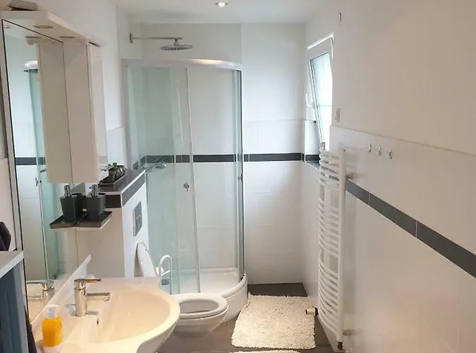 Wohnung, In Frankfurt Flughafen Zu Vermieten * モーフェルデン・ヴァルドルフ