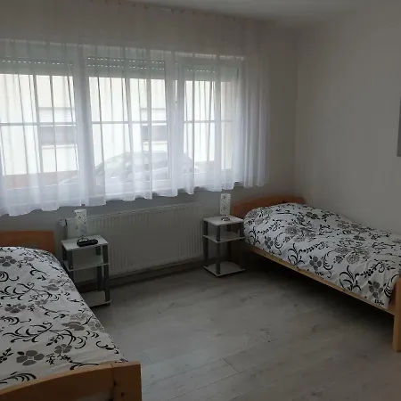 Wohnung, In Frankfurt Flughafen Zu Vermieten *